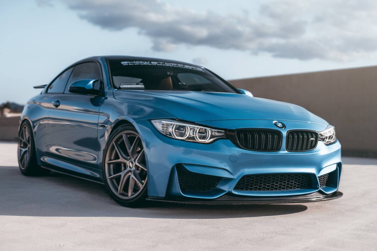 Blue BMW M4